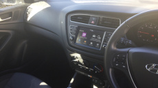 Hyundai i20 1.2 MPi SE 5dr Petrol Hatchback